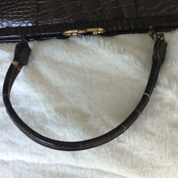 Alligator Leather Vintage Handbag - Picture 8 of 8